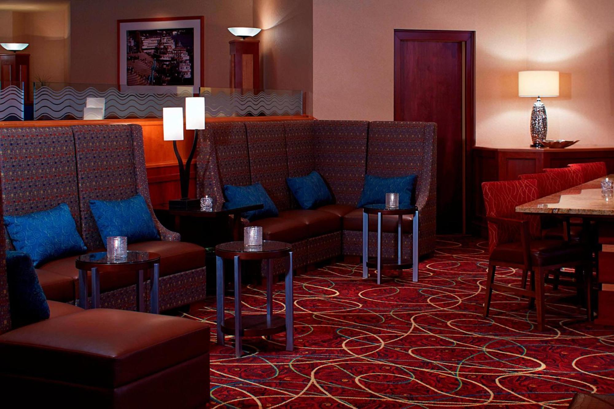Отель Chicago Marriott Northwest Хоффман-Эстейтс Экстерьер фото