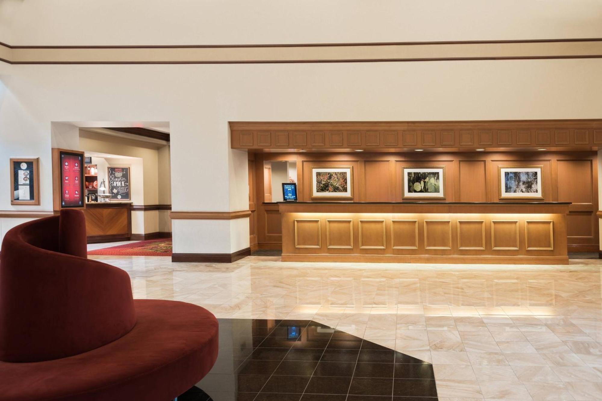 Отель Chicago Marriott Northwest Хоффман-Эстейтс Экстерьер фото