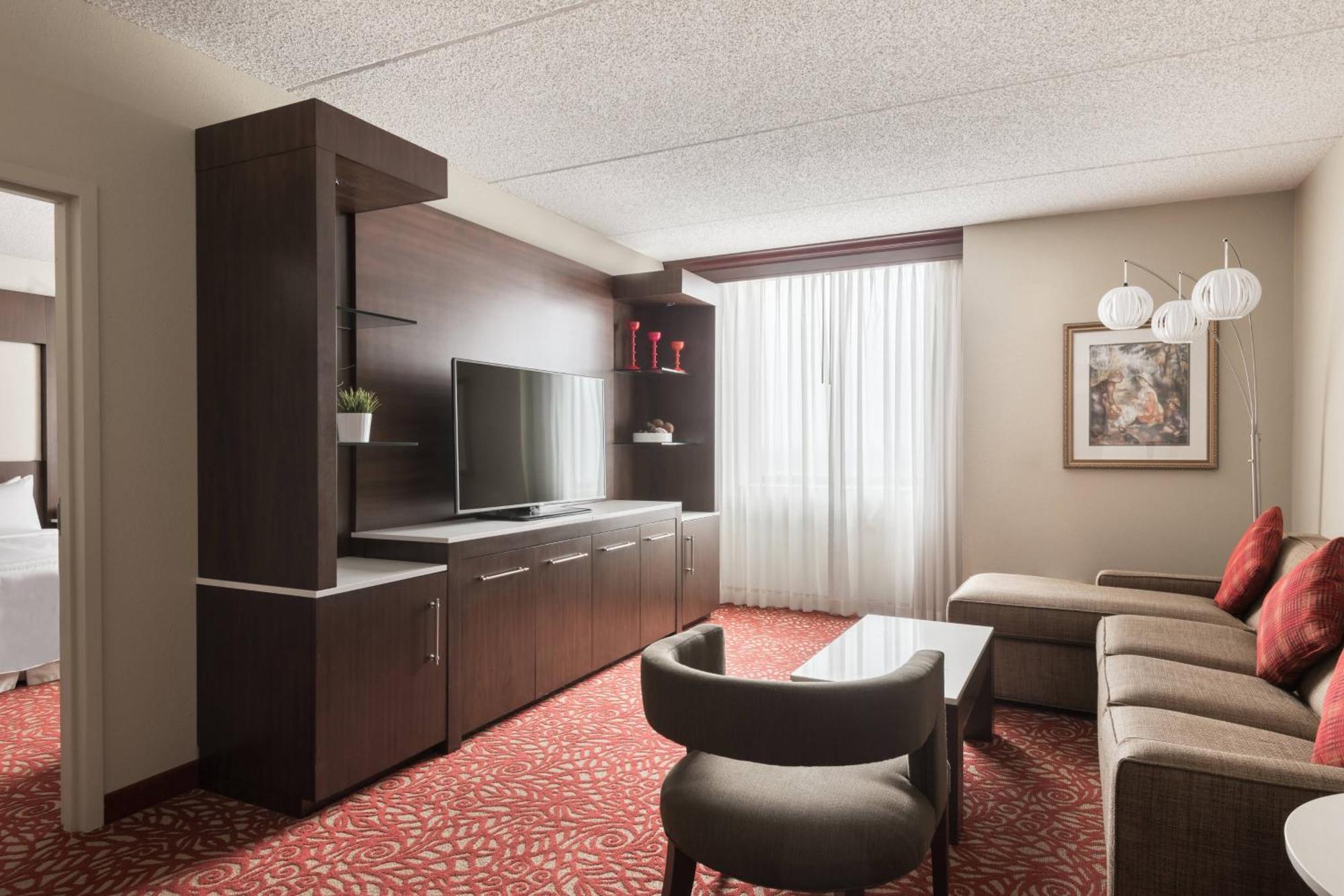Отель Chicago Marriott Northwest Хоффман-Эстейтс Экстерьер фото